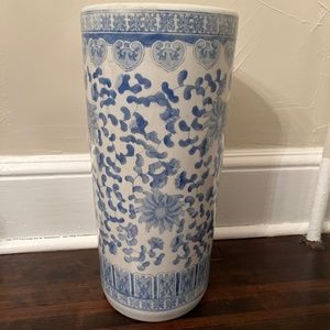 Decorative vase